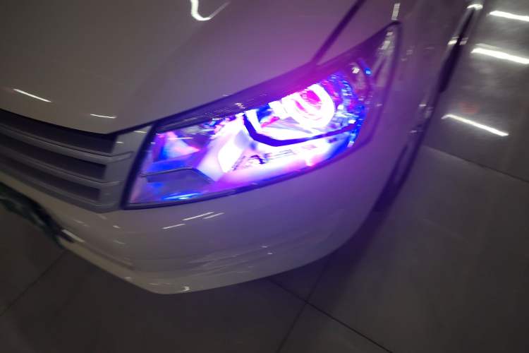 Used Volkswagen Santana 2016 1.6L Manual Fashion Edition