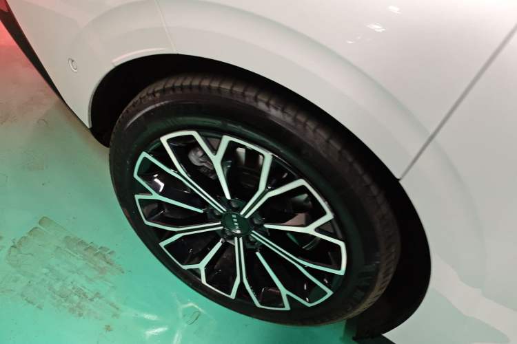 Used Zeekr 007 2025 Rear-Drive Intelligent Driving Version 75 kWh