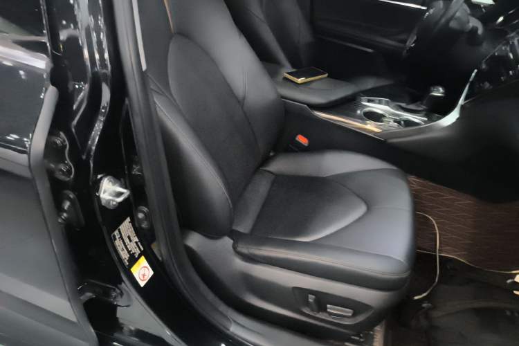 Used Toyota Camry 2018 2.5G Luxury Edition