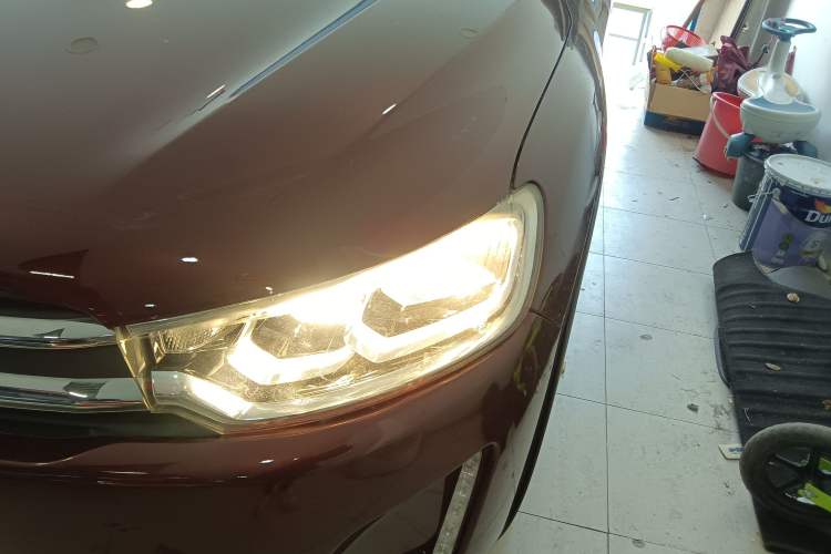 Used Citroen C3-XR 2015 1.6L Automatic Pioneer Model
