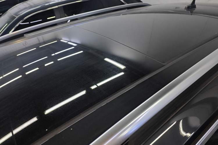 Used Volkswagen Tayron 2020 380TSI All-Wheel Drive R-Line Connected Version
