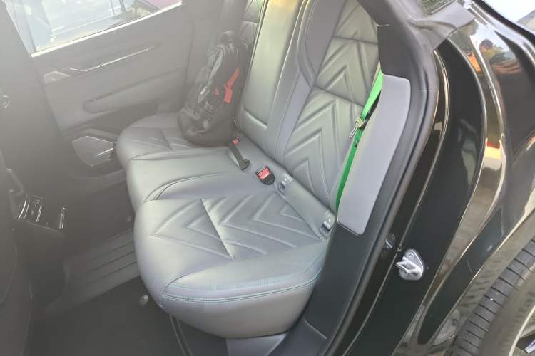 Used Zeekr 001 2022 Long-Range Dual-Motor WE Edition
