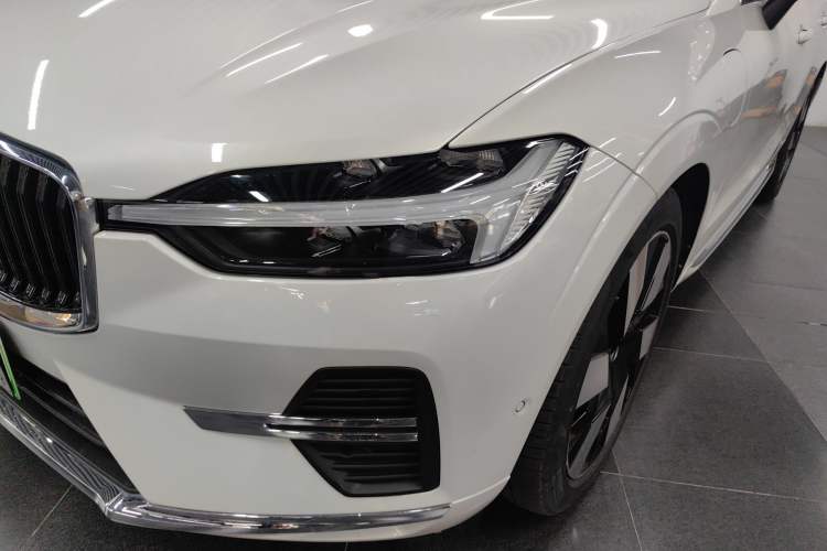 Used Volvo XC60 New Energy 2024 T8 Plug-in Hybrid Long-Range All-Wheel Drive Smart Luxury Edition