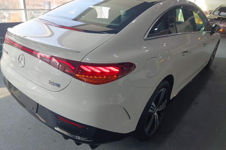 Used Mercedes-Benz EQE 2022 350 Luxury Edition