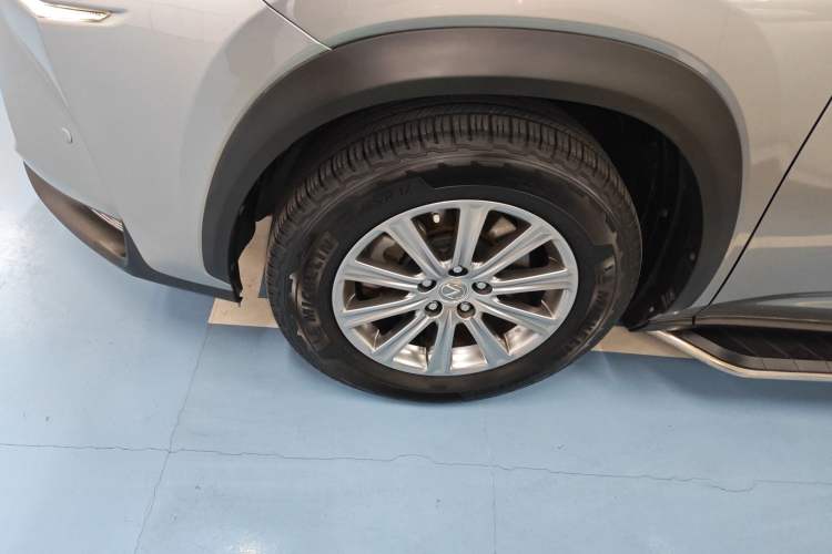 Used Lexus NX 2016 200 All-Wheel Drive FENGSHANG Version
