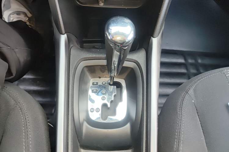 Used Peugeot 2008 2014 1.6L Automatic Fashion Edition
