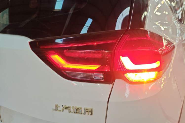 Used Chevrolet Orlando 2019 530T Automatic Luxury Edition (5+2 Seater) – China VI Standard