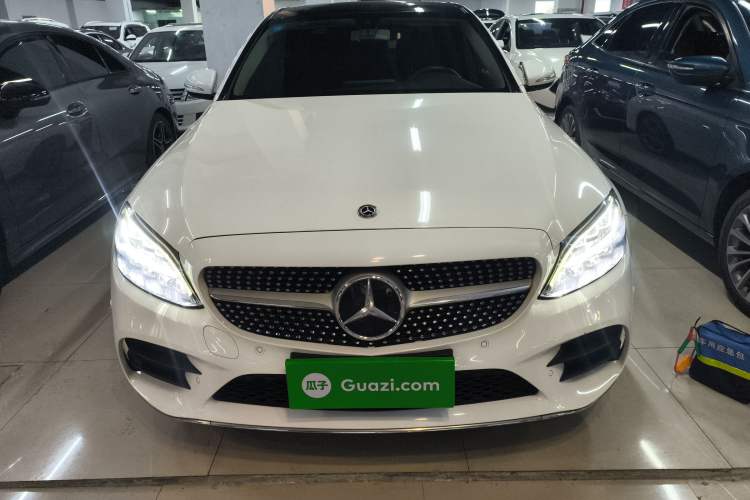 Used Mercedes-Benz C-Class 2019 Facelift C 260 L 4MATIC Sport Edition