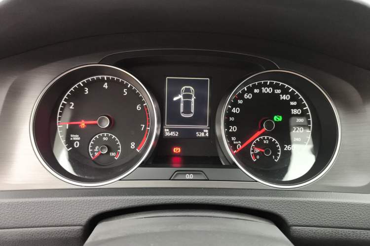 Used Volkswagen Golf 2016 1.6L Automatic Comfort Model
