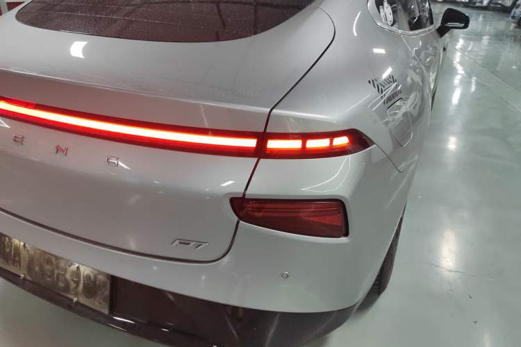 Used XPeng P7 2020 670E
