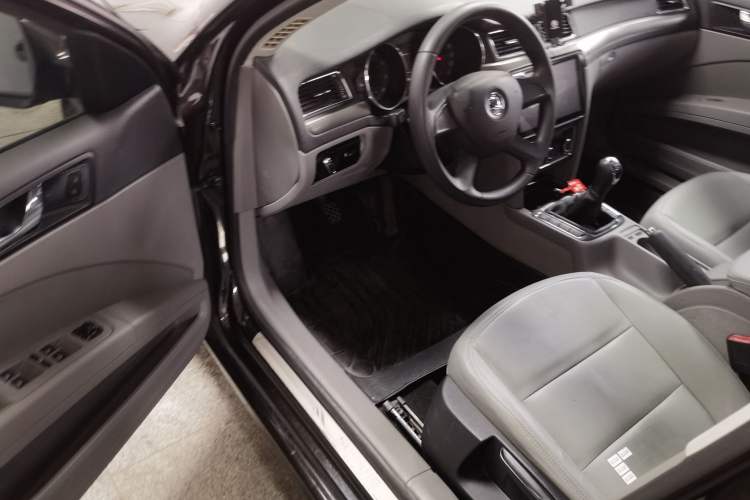 Used Skoda Superb 2013 1.4TSI Manual Shengshi Edition
