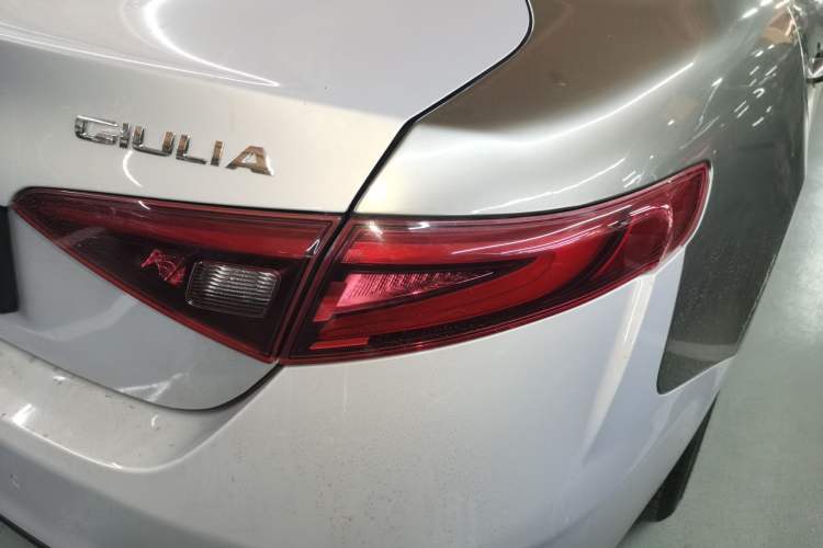 Used Alfa Romeo Giulia 2021 2.0T 280HP Luxury Edition