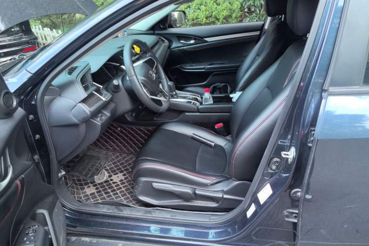 Used Honda Civic 2019 220TURBO CVT Dynamic Edition China V
