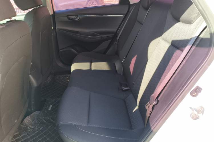 Used Hyundai Celesta 2018 1.6L Automatic GL Enjoyment Version China V Standard
