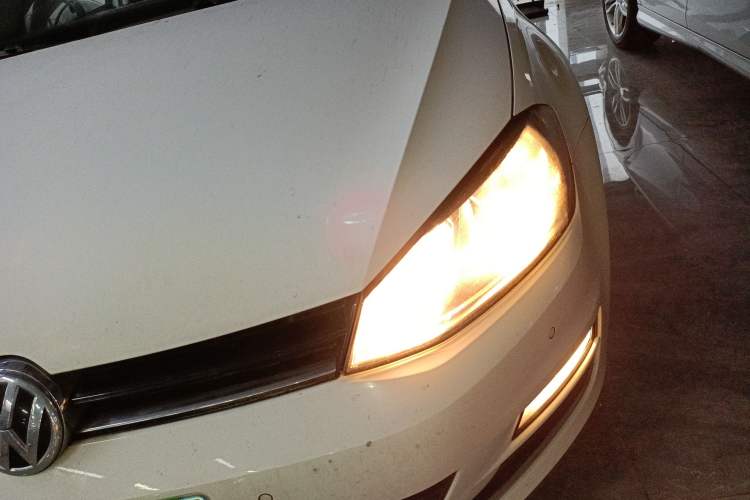 Used Volkswagen Golf 2017 230TSI Automatic Luxury Million-Vehicle Commemorative Edition
