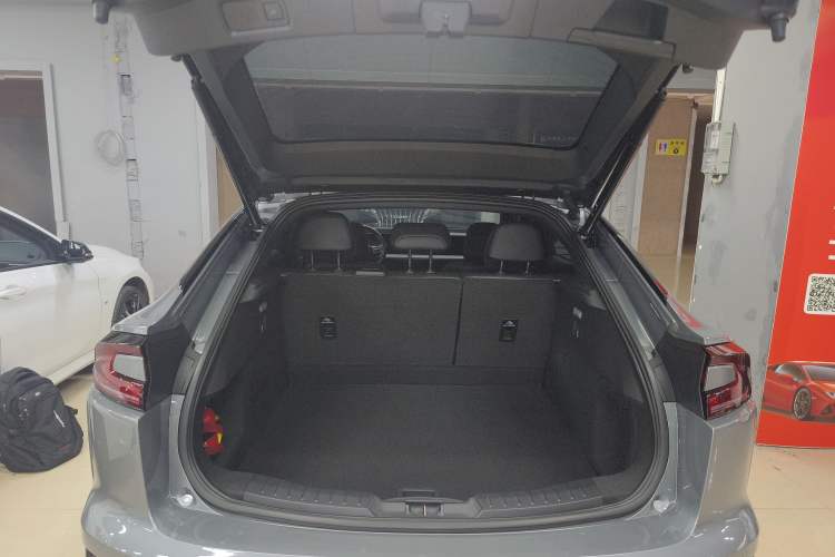 Used Ford Mondeo 2025 2.0T EcoBoost E Hybrid Sport Edition ST-Line
