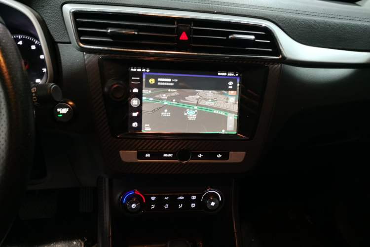 Used MG ZS 2017 1.5L Automatic Luxury Internet Edition