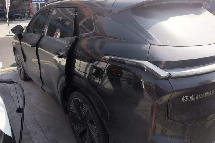 Used Lynk & Co 08 EM-P 2023 120km Long-Range Halo