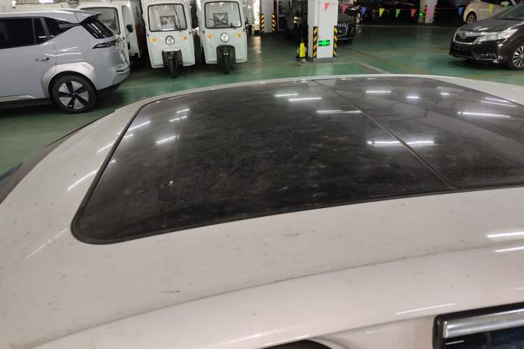 Used Hongqi H5 2023 2.0T Automatic Smart Connect Flagship Edition
