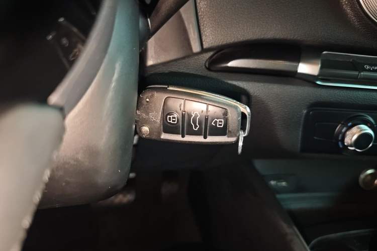 Used Audi A3 2020 Limousine 35 TFSI Fashion Edition China VI Emission Standard
