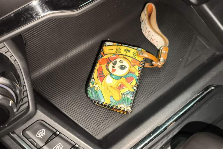 Used Lynk & Co 05 2020 2.0TD Two-Wheel Drive Shine Halo