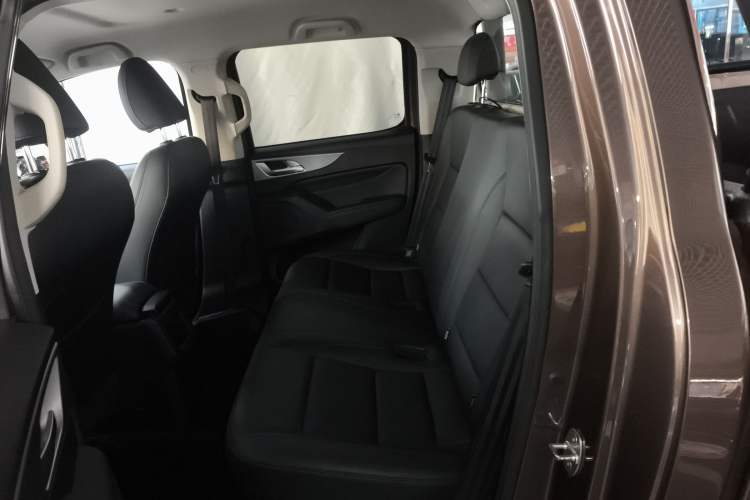 Used Great Wall Poer 2021 2.0T Commercial Version Manual Diesel Two-Wheel Drive Elite Long-Box GW4D20M
