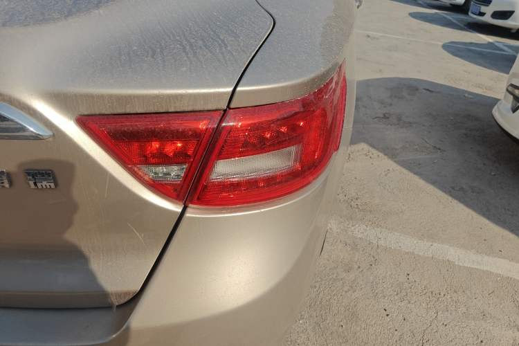 Used Geely Auto Emgrand GT 2015 2.4L Comfort Model
