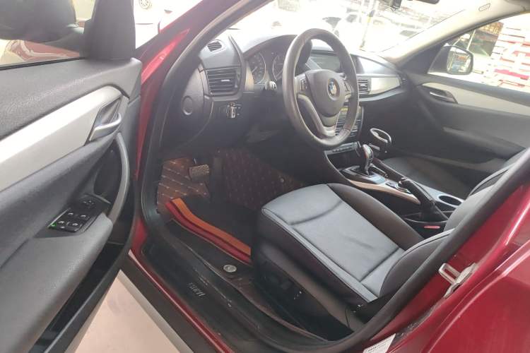 Used BMW X1 2014 sDrive18i Leading Model