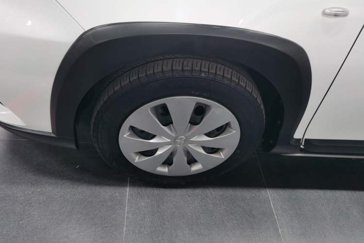 Used Toyota YARiS L 2020 X-Trail X 1.5L CVT Leading Edition
