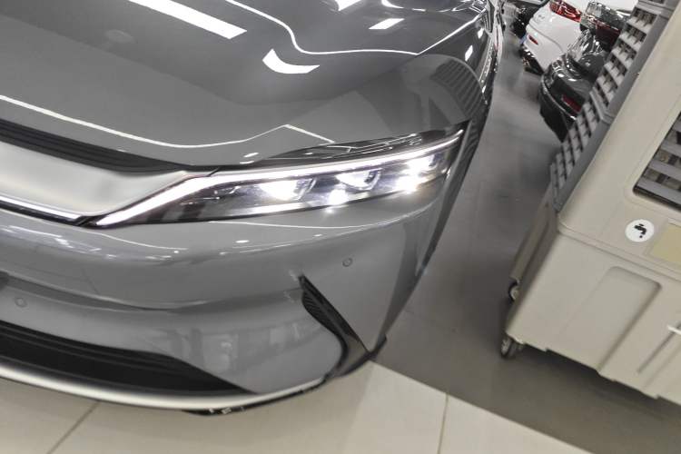 Used BYD Han 2020 EV Four-Wheel Drive High-Performance Flagship Model