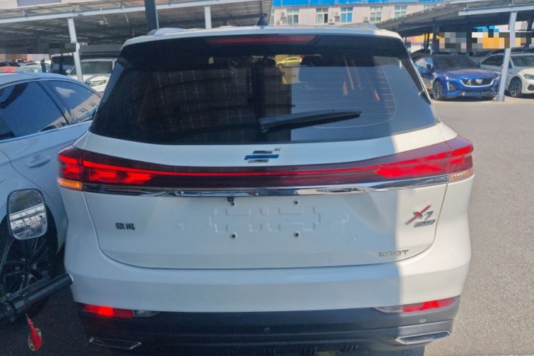 Used Oshan X7 PLUS 2022 1.5T Blue Whale Edition Automatic Prestige Version
