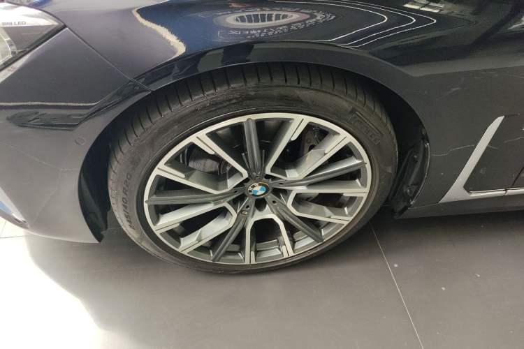 Used BMW 7 Series 2019 Restyled 740Li Leading Edition M Sport Package
