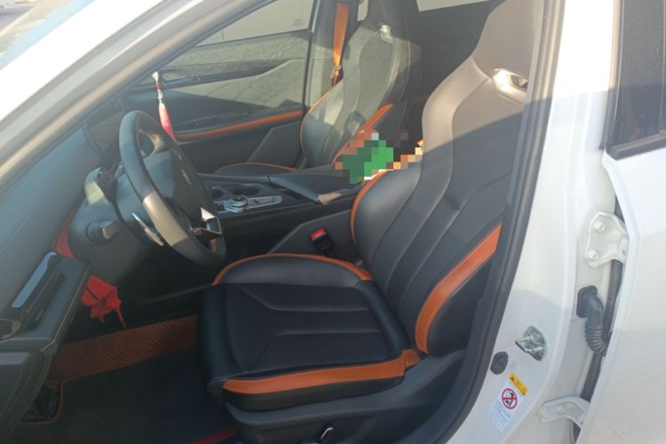 Used Changan UNI-V 2023 1.5T Prestige Model
