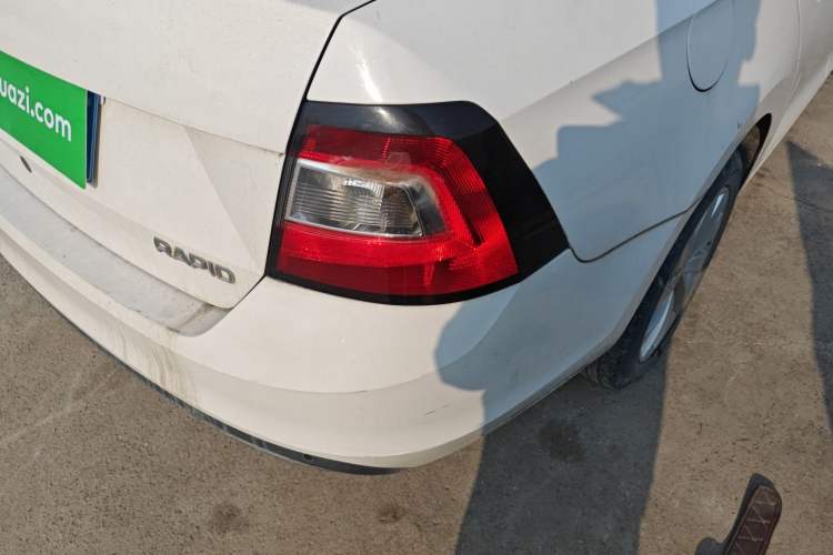 Used Skoda Rapid 2019 1.5L Automatic Comfort Edition China VI Standard