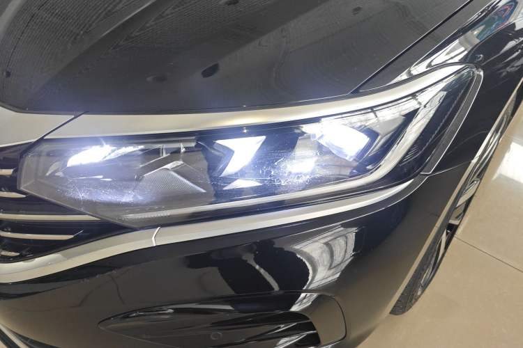 Used Volkswagen Passat 2023 330TSI Elite Edition
