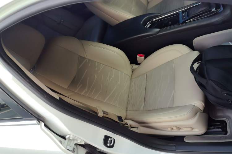 Used Cadillac ATS-L 2014 25T Comfort Model