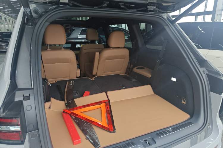 Used Li Auto ONE 2021 Extended-Range 6-Seater Version
