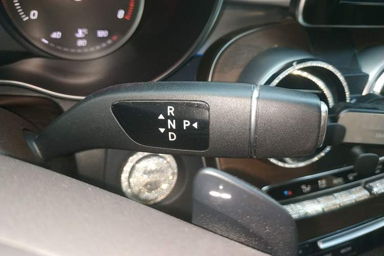 Used Mercedes-Benz GLC 2018 Refreshed GLC 300 4MATIC Dynamic Edition