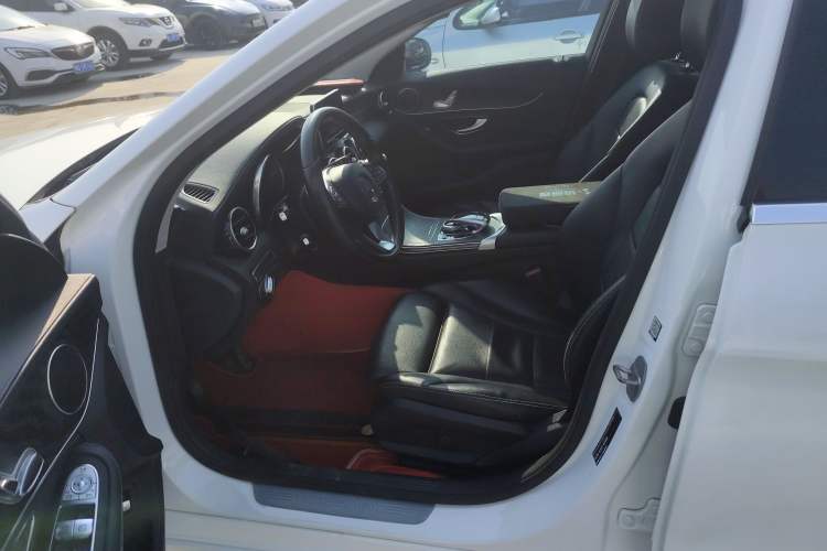 Used Mercedes-Benz C-Class 2018 C 180 L Fashion Edition Sport Version
