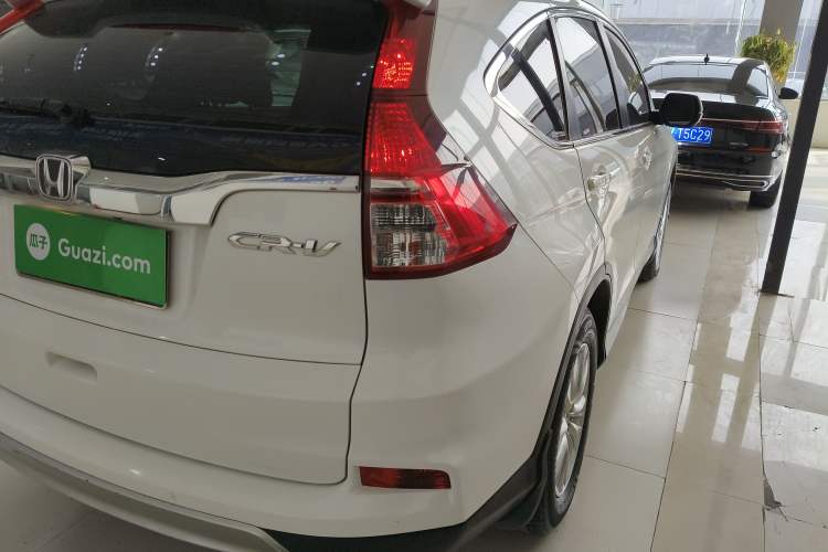 Used Honda CR-V 2016 2.0L two-wheel drive Urban Edition