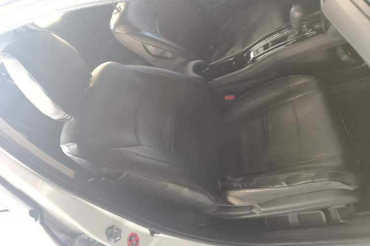 Used Honda Vezel 2020 220 TURBO CVT Elite Edition
