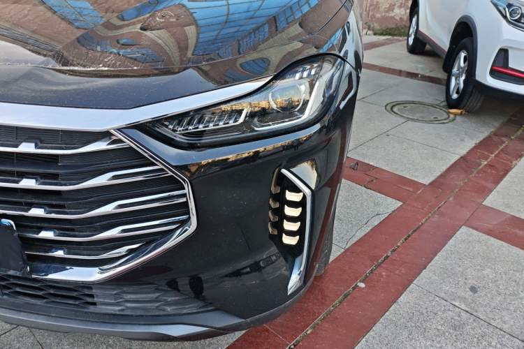 Used JETOUR X70 PLUS 2021 1.5T DCT Mountain 5-Seater
