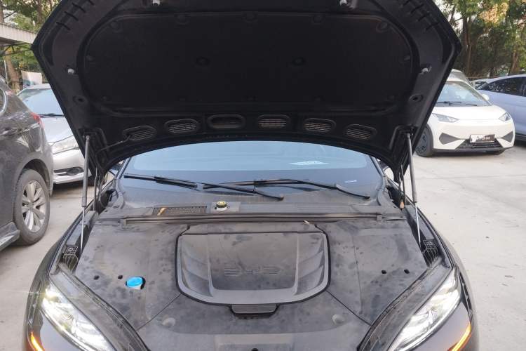 Used BYD Seal 2025 650 Long-Range Version
