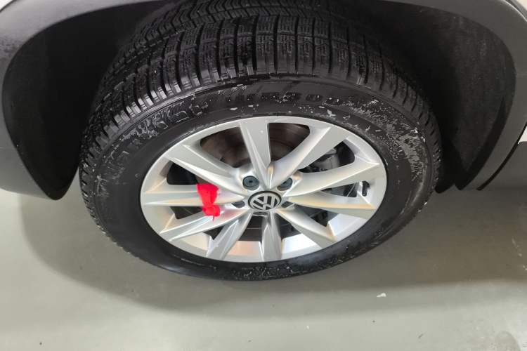 Used Volkswagen Tiguan 2016 280TSI Automatic Two-Wheel-Drive Silk Road Style Edition