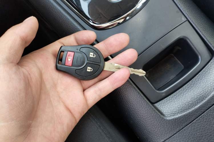 Used Nissan Tiida 2014 1.6L CVT Comfort Model
