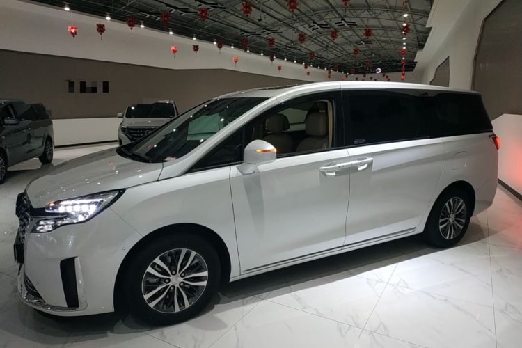 Used Buick GL8 2023 ES Lu Zun Deluxe Model
