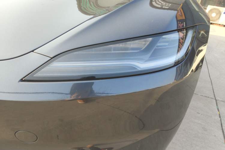 Used Tesla Model 3 2023 Rear-Wheel-Drive Version
