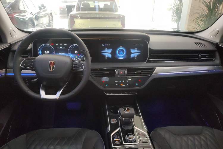 Used Hongqi HS5 2022 Revised Version 2.0T Smart Connect Flagship Edition
