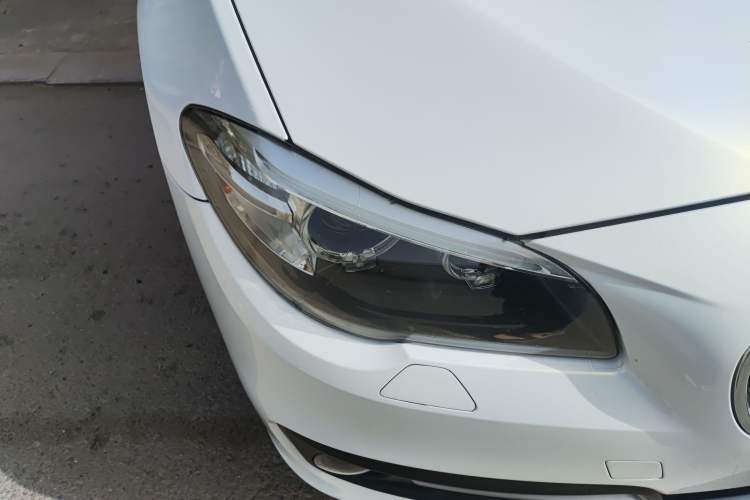 Used BMW 5 Series 2017 520Li Elegant Edition
