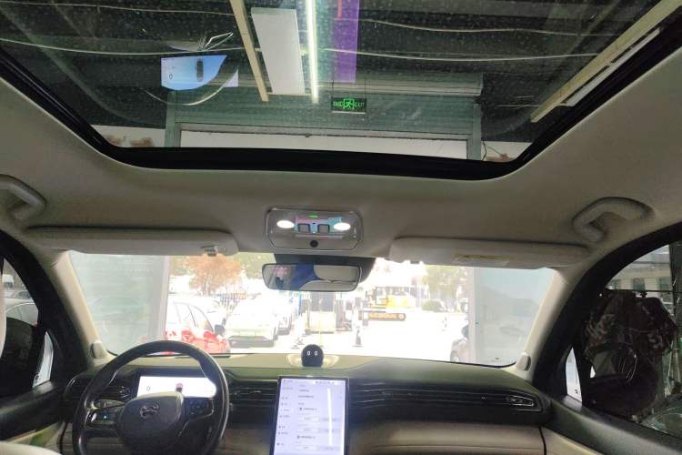 Used Nio ES8 2020 415 KM Signature Edition 7-Seater Version
